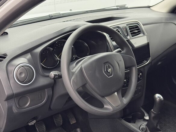 2016 Renault Logan II, белый, 690000 рублей - вид 10
