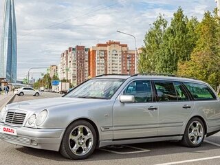 1998 Mercedes-Benz E-Класс 280 II (W210, S210), белый, 750000 рублей, вид 1