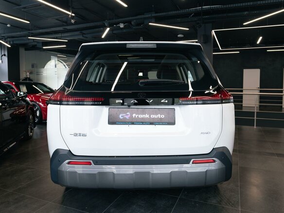 2026 Toyota RAV4 VI (XA60), белый, 4300000 рублей - вид 6