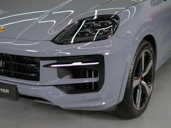 2026 Porsche Cayenne GTS III Рестайлинг, серый, 27985290 рублей - вид 10