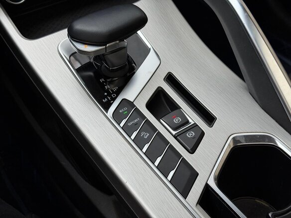 2021 Geely Binyue I Рестайлинг, белый, 1227000 рублей - вид 11