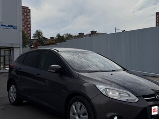 2015 Ford Focus III, коричневый, 720000 рублей, вид 2