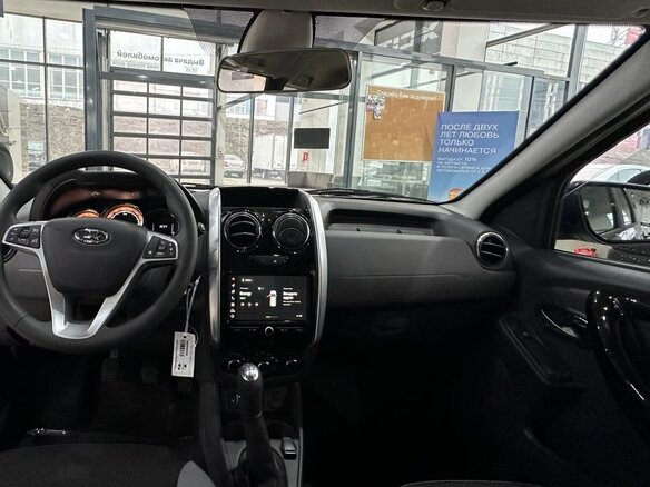 2026 Lada (ВАЗ) Largus Cross I Рестайлинг, белый, 2072000 рублей - вид 4