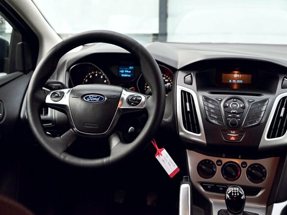 2012 Ford Focus III, серый, 545000 рублей - вид 18