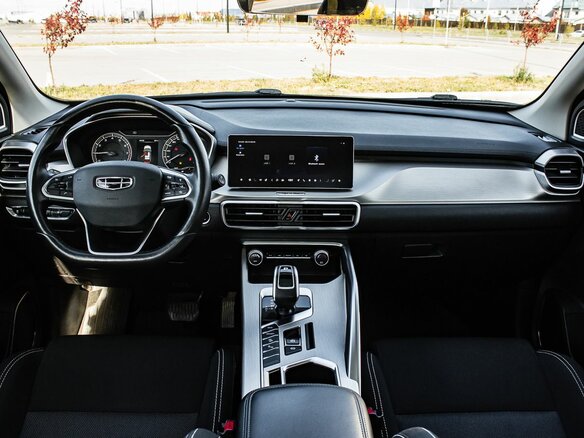 2021 Geely Coolray I, чёрный, 1620000 рублей - вид 12