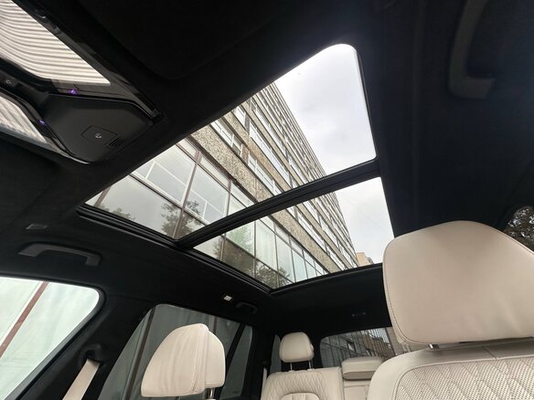 2020 BMW X7 30d I (G07), чёрный, 7250000 рублей - вид 10