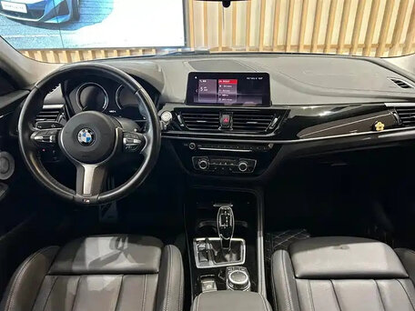 2022 BMW 1 серии 120i III (F52) Рестайлинг, синий, 1650000 рублей, вид 5
