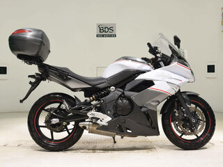 Kawasaki ER-4F (Ninja 400R)