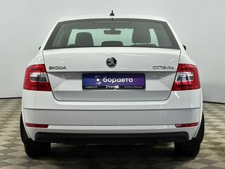 2019 Skoda Octavia III (A7) Рестайлинг, белый, 1845000 рублей, вид 4
