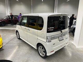 2013 Daihatsu Tanto II, белый, 650000 рублей, вид 2