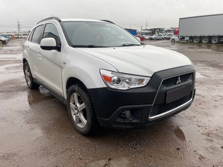 2011 Mitsubishi ASX I, белый, 731000 рублей, вид 2