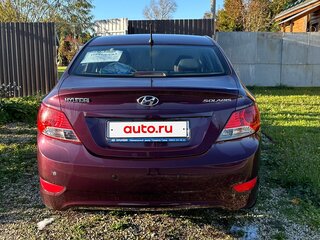 2013 Hyundai Solaris I, фиолетовый, 570000 рублей, вид 4