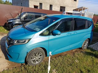 2017 Honda Freed II, синий, 1400000 рублей, вид 1