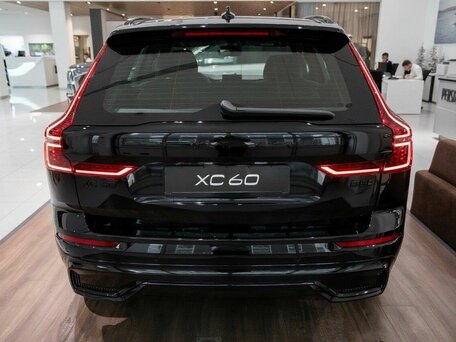 2026 Volvo XC60 II Рестайлинг 2, чёрный, 8900000 рублей, вид 4