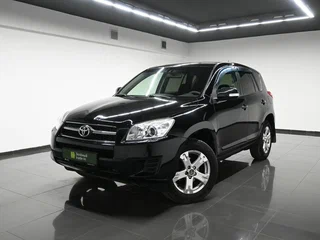 Toyota RAV4 III (XA30)