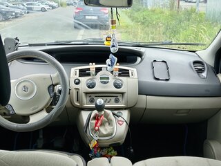 2009 Renault Scenic Grand II Рестайлинг, серебристый, 460000 рублей, вид 4