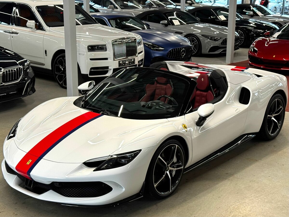 Открыть фотографии: Ferrari 296