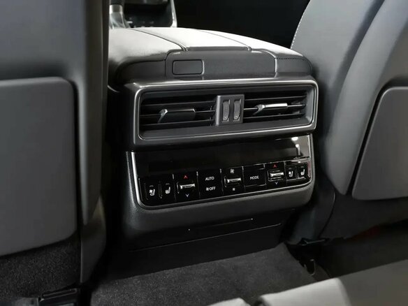 2026 Lexus LX 500d IV, чёрный - вид 15
