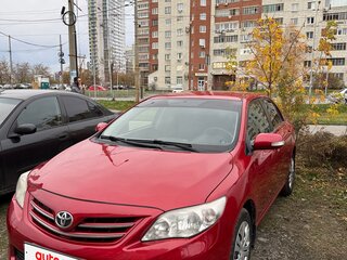 2011 Toyota Corolla X (E140, E150) Рестайлинг, красный, 1130000 рублей, вид 3