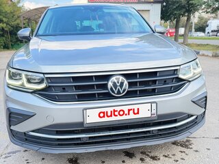 2021 Volkswagen Tiguan II Рестайлинг, серый, 3600000 рублей, вид 1