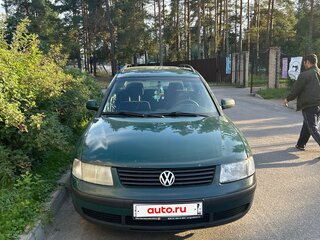 2000 Volkswagen Passat B5, зелёный, 209000 рублей, вид 1