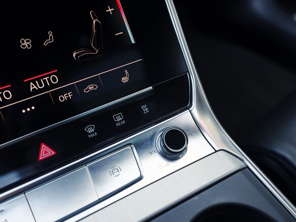 2019 Audi A6 55 TFSI V (C8), чёрный, 4899000 рублей - вид 27