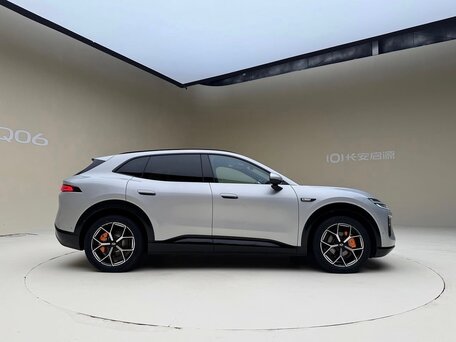 2026 Changan Qiyuan Q06, серебристый, 5390000 рублей, вид 2