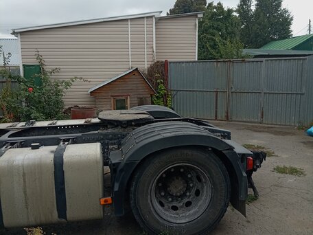 2011 Volvo FH, чёрный, 3500000 рублей, вид 4