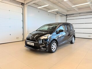 2016 Toyota Sienta II, чёрный, 1349000 рублей, вид 2