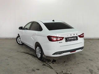 2024 Lada (ВАЗ) Vesta I Рестайлинг (NG), белый, 1305000 рублей, вид 3
