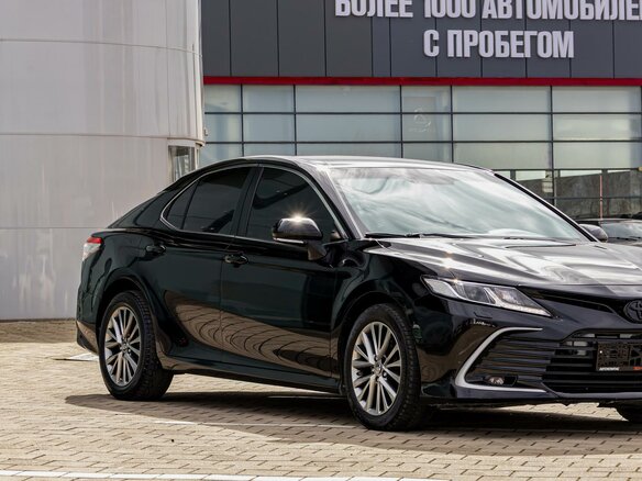 2021 Toyota Camry VIII (XV70) Рестайлинг, чёрный, 2545000 рублей - вид 6