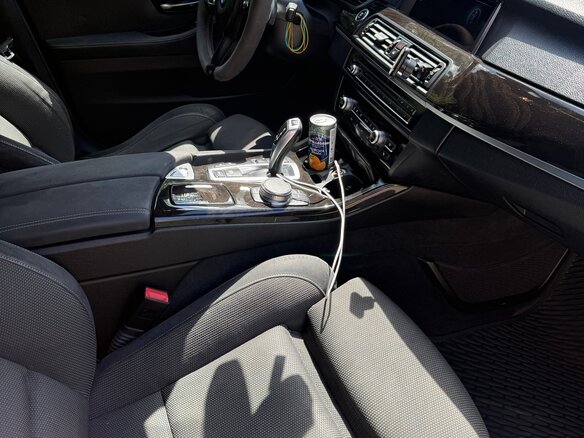 2013 BMW 5 серии 535i xDrive VI (F10/F11/F07) Рестайлинг, белый, 2190000 рублей - вид 4