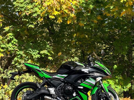 2017 Kawasaki Ninja 650, чёрный, 599999 рублей, вид 4