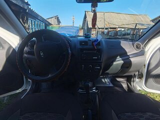 2023 Lada (ВАЗ) Granta Cross Euro-2 I Рестайлинг, белый, 900000 рублей, вид 4