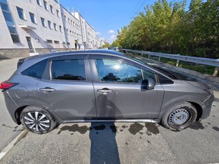 2021 Nissan Note e-Power III, серый, 1650000 рублей, вид 3
