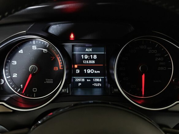 2012 Audi A5 I (8T) Рестайлинг, серый, 1395150 рублей - вид 16