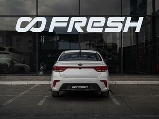 2019 Kia Rio IV, белый, 2040000 рублей, вид 4