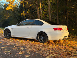 2008 BMW M3 Euro-4 IV (E90), белый, 3900000 рублей, вид 5