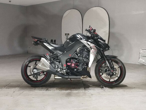 2020 Kawasaki Z 1000, чёрный, 1247000 рублей - вид 1