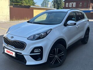 2019 Kia Sportage IV Рестайлинг, белый, 2350000 рублей, вид 1