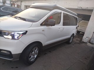 2018 Hyundai Grand Starex I Рестайлинг 2, белый, 4000000 рублей, вид 4