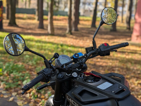 2022 Husqvarna Svartpilen 401, чёрный, 480000 рублей, вид 4