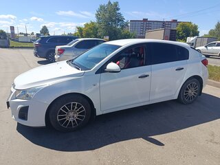 2013 Chevrolet Cruze I Рестайлинг, белый, 850000 рублей, вид 2