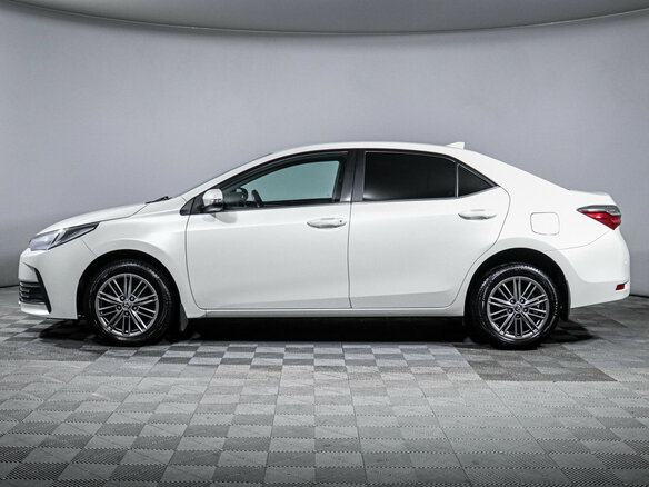 2017 Toyota Corolla XI (E160, E170, E180) Рестайлинг 1, белый, 1725000 рублей - вид 7