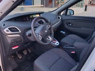 2011 Renault Scenic III, белый, 820000 рублей, вид 5