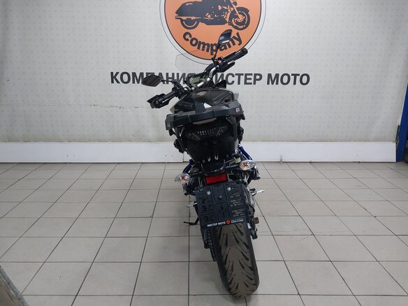 2016 Yamaha MT-09 Tracer (FJ-09), серый, 849000 рублей - вид 3