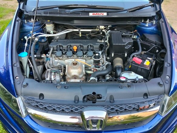 2013 Honda Stream II Рестайлинг, синий, 1690000 рублей - вид 20