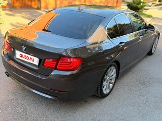 2010 BMW 5 серии 523i VI (F10/F11/F07), бежевый, 1550000 рублей, вид 5