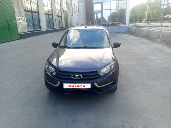 2018 Lada (ВАЗ) Granta I Рестайлинг, серебристый, 600000 рублей