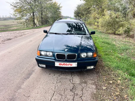 1997 BMW 3 серии 318i III (E36), зелёный, 290000 рублей, вид 2
